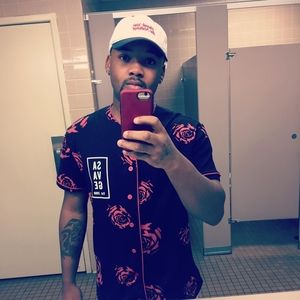 Meet your Posher, Lamar